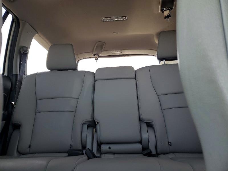 Photo 10 from auction – 2016 HONDA PILOT TOUR with VIN 5FNYF6H90GB126894