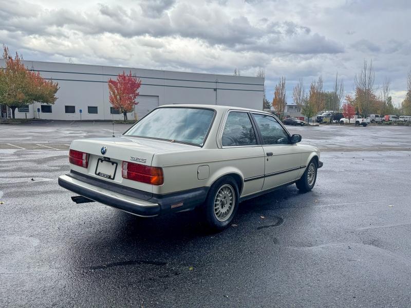 Photo 4 from auction – 1987 BMW 325 BASE with VIN WBAAB5405H9694100
