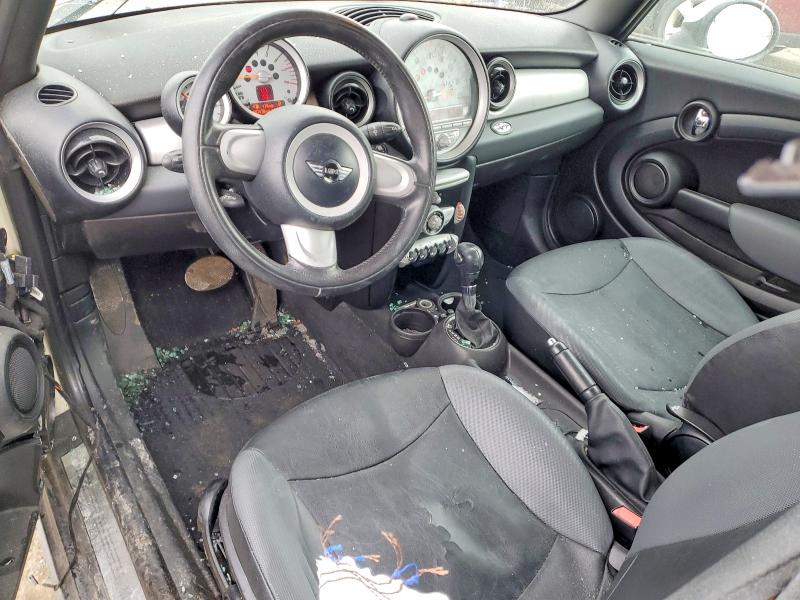Photo 8 from auction – 2009 MINI COOPER with VIN WMWMR33519TU95740