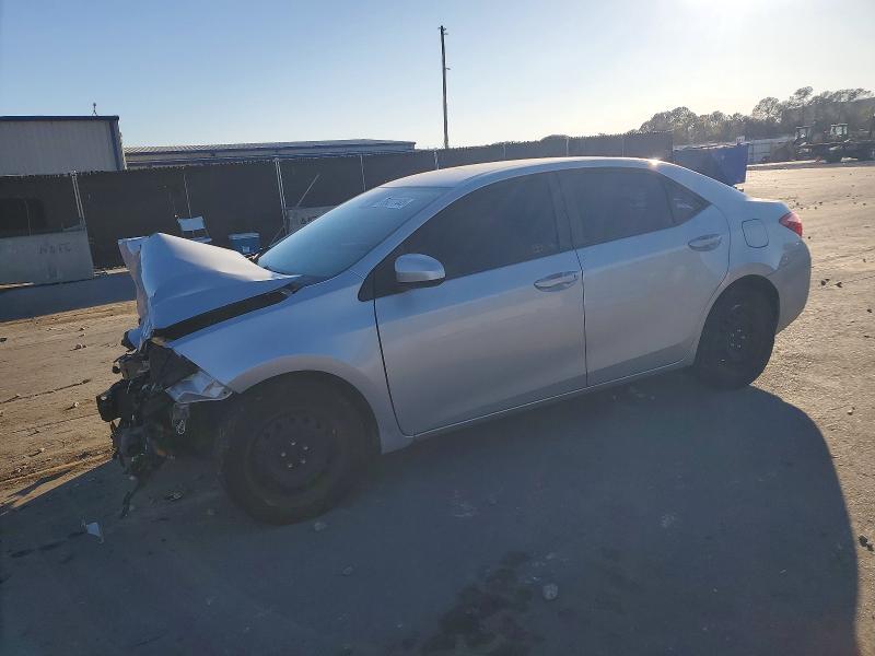 TOYOTA COROLLA 2018 with VIN 2T1BURHE2JC995440 - Photo from auction