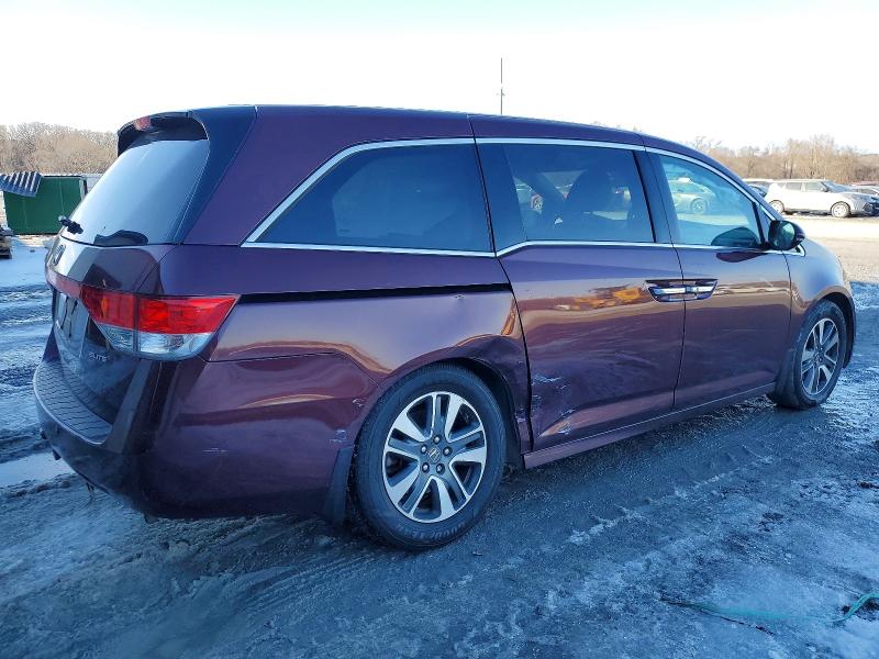 Photo 3 from auction – 2015 HONDA ODYSSEY TO with VIN 5FNRL5H92FB042291