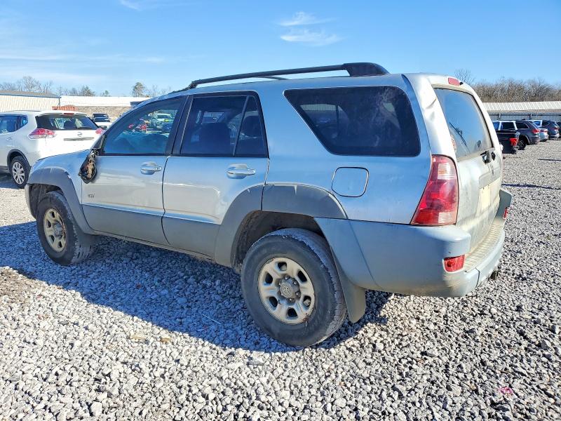 Photo 2 from auction – 2003 TOYOTA 4RUNNER SR with VIN JTEZU14R430005986