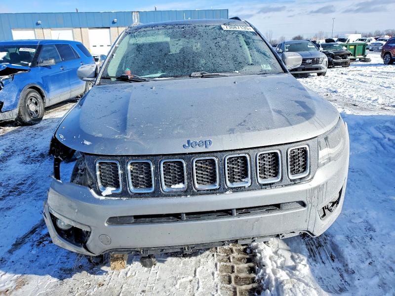 Photo 5 from auction – 2018 JEEP COMPASS LI with VIN 3C4NJDCB4JT205347