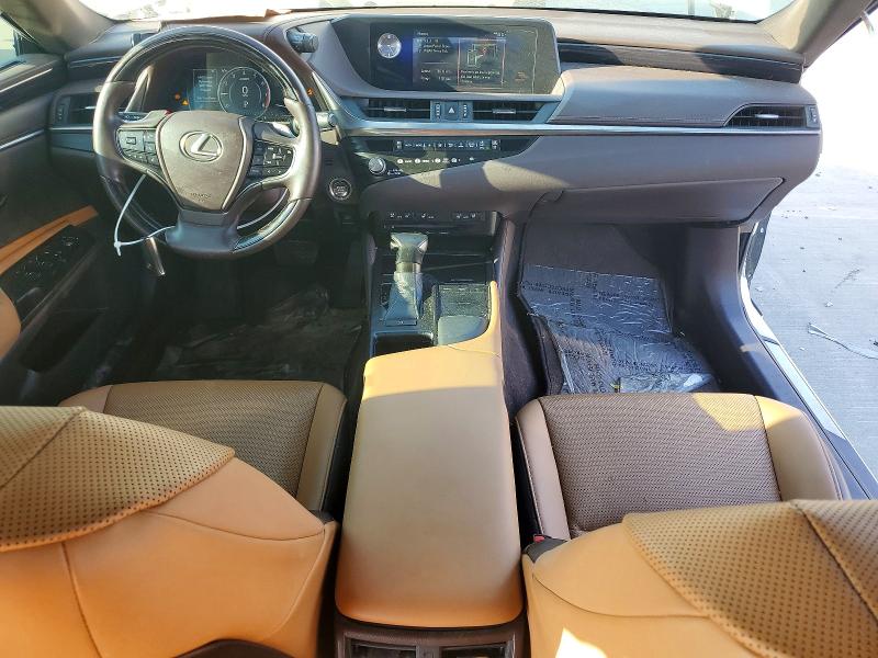 Photo 8 from auction – 2021 LEXUS ES 250 BAS with VIN 58AD11D15MU001459