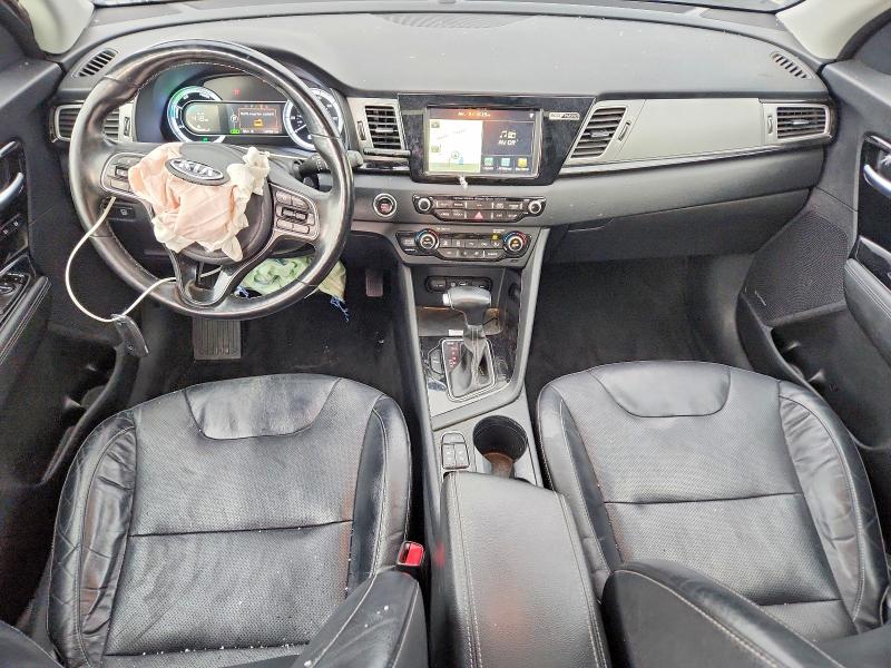 Photo 8 from auction – 2017 KIA NIRO EX TO with VIN KNDCE3LC4H5081573