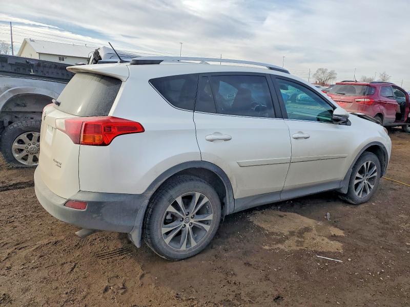 Photo 3 from auction – 2015 TOYOTA RAV4 LIMIT with VIN 2T3DFREV2FW245170