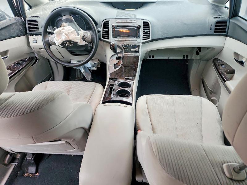 Photo 8 from auction – 2010 TOYOTA VENZA with VIN 4T3ZA3BB6AU030556