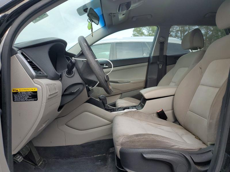 Photo 7 from auction – 2016 HYUNDAI TUCSON SE with VIN KM8J23A45GU197716