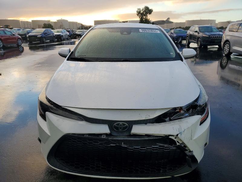 Photo 5 from auction – 2021 TOYOTA COROLLA LE with VIN JTDEPMAE0MJ134588