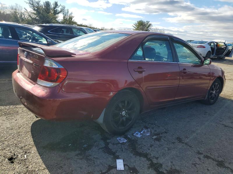 Photo 3 from auction – 2005 TOYOTA CAMRY with VIN 4T1BE32KX5U413873