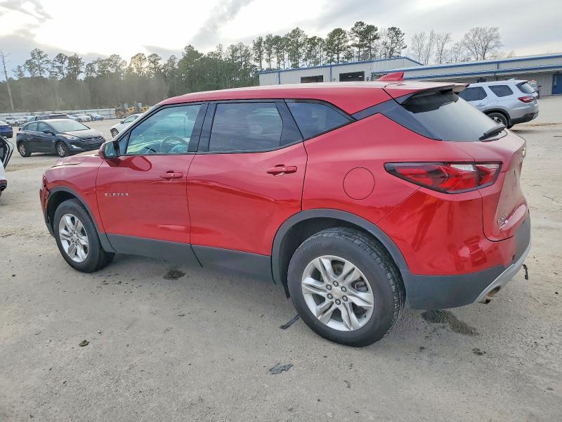 Photo 2 from auction – 2021 CHEVROLET BLAZER 1LT with VIN 3GNKBBRA5MS585383