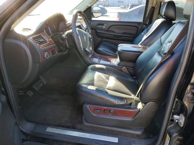 Photo 7 from auction – 2007 CADILLAC ESCALADE L with VIN 1GYEC63847R308564