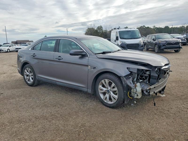 Photo 4 from auction – 2012 FORD TAURUS LIM with VIN 1FAHP2EW1CG115666