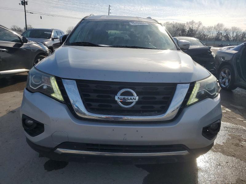 Photo 5 from auction – 2017 NISSAN PATHFINDER with VIN 5N1DR2MM7HC616591