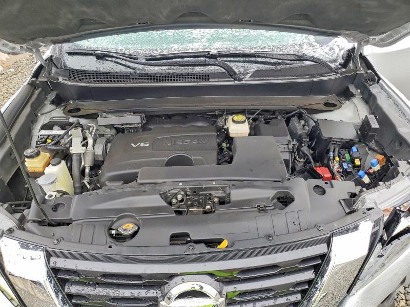 Photo 12 from auction – 2017 NISSAN PATHFINDER with VIN 5N1DR2MM9HC673214