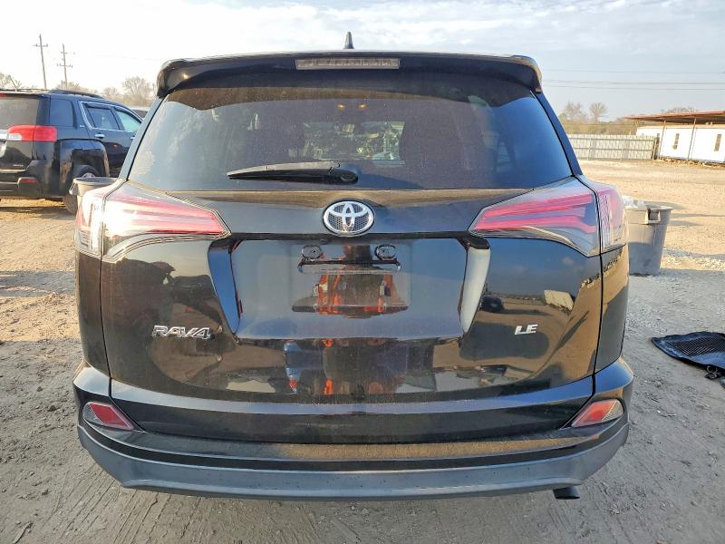 Photo 6 from auction – 2018 TOYOTA RAV4 with VIN 2T3ZFREVXJW450928