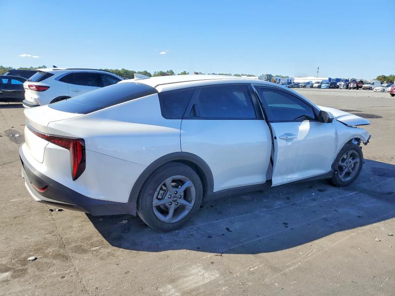 Photo 3 from auction – 2025 KIA K4 with VIN 3KPFT4DE9SE119335