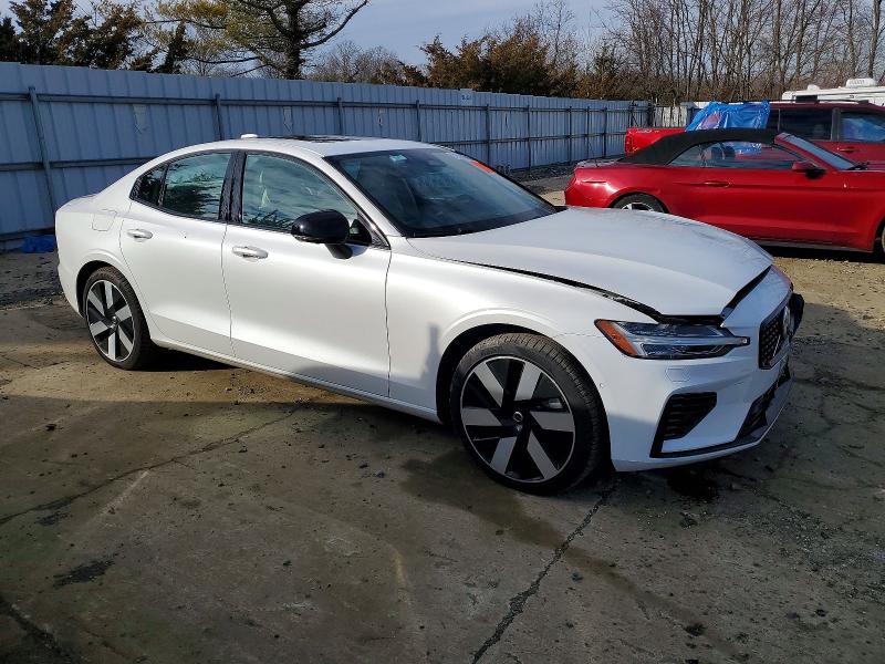 صورة رقم 4 من المزاد - 2025 VOLVO S60 مع VIN 7JRH60FC3SG367523