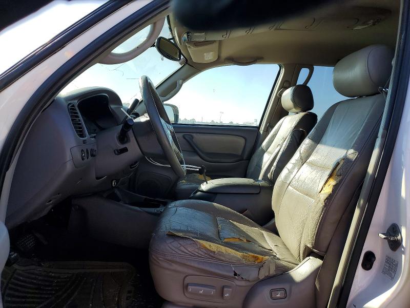 Photo 7 from auction – 2002 TOYOTA SEQUOIA SR with VIN 5TDZT34A82S129879