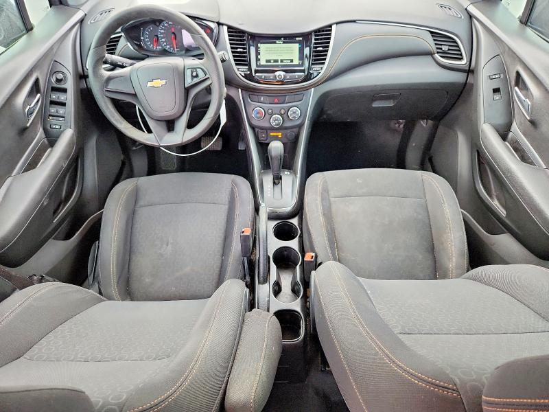 Photo 8 from auction – 2017 CHEVROLET TRAX LS with VIN 3GNCJKSB7HL285600