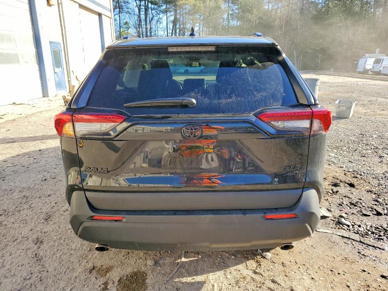 Photo 6 from auction – 2025 TOYOTA RAV4 XLE with VIN 2T3P1RFV6SC527396