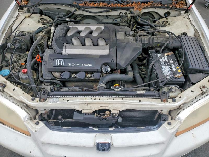 Photo 11 from auction – 2000 HONDA ACCORD EX with VIN 1HGCG1655YA059148