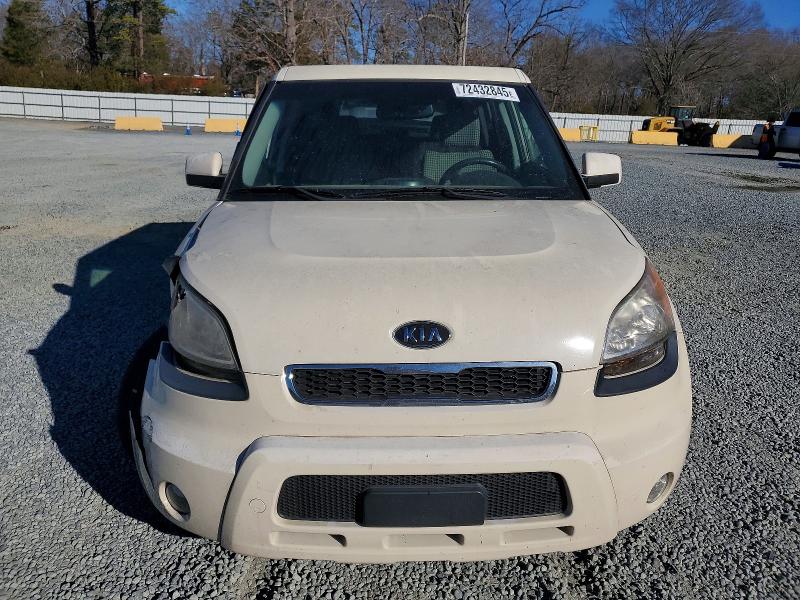 Photo 5 from auction – 2011 KIA SOUL + with VIN KNDJT2A28B7335833