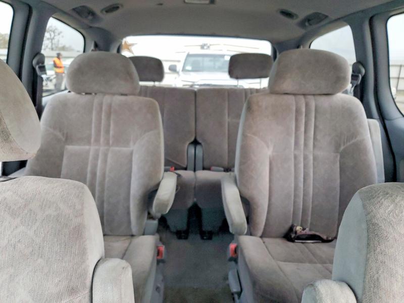Photo 10 from auction – 2000 TOYOTA SIENNA LE with VIN 4T3ZF13C5YU267269