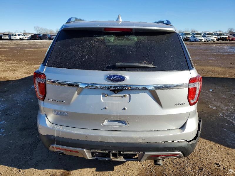 Photo 6 from auction – 2017 FORD EXPLORER L with VIN 1FM5K8F80HGB77402