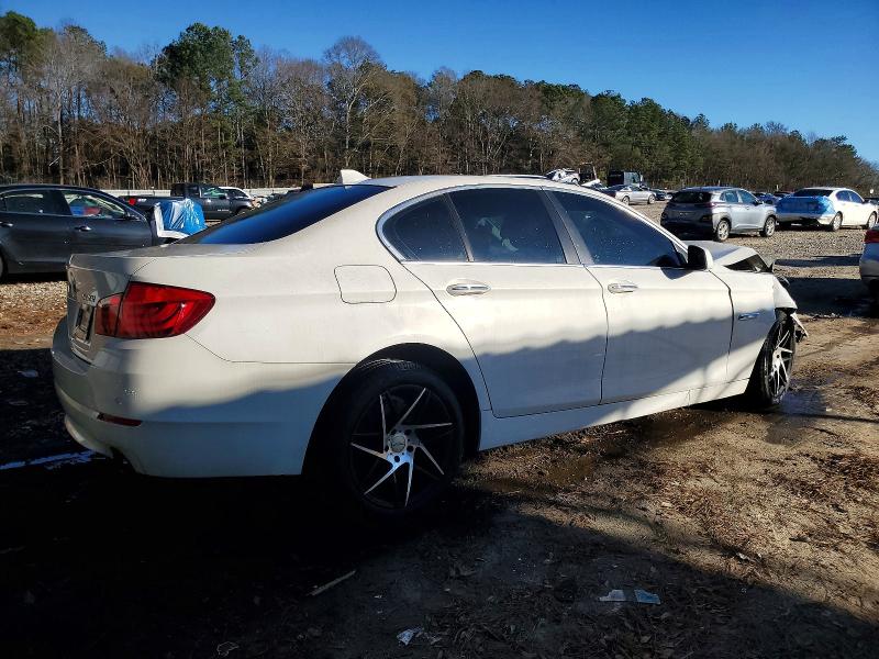 Photo 3 from auction – 2013 BMW 535 I with VIN WBAFR7C58DC822921