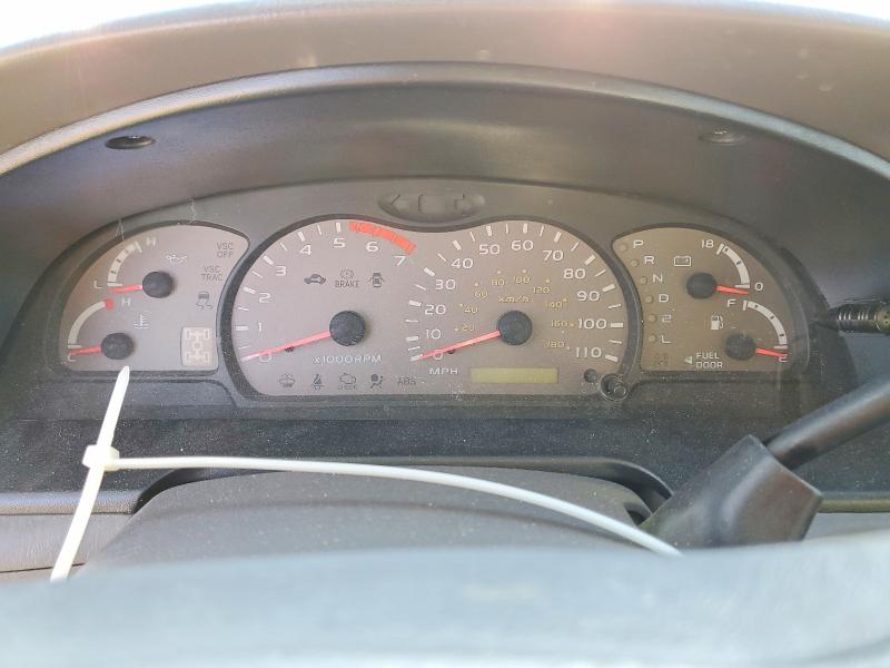 Photo 9 from auction – 2002 TOYOTA SEQUOIA with VIN 5TDBT44AX2S062998