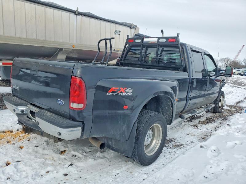 Photo 3 from auction – 2007 FORD F350 SUPER with VIN 1FTWW33PX7EB35485