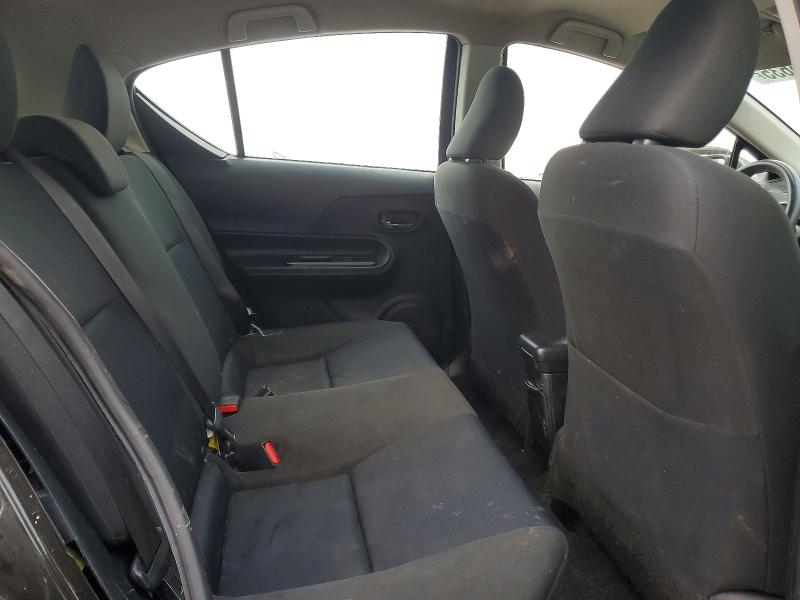 Photo 10 from auction – 2015 TOYOTA PRIUS C with VIN JTDKDTB32F1103283