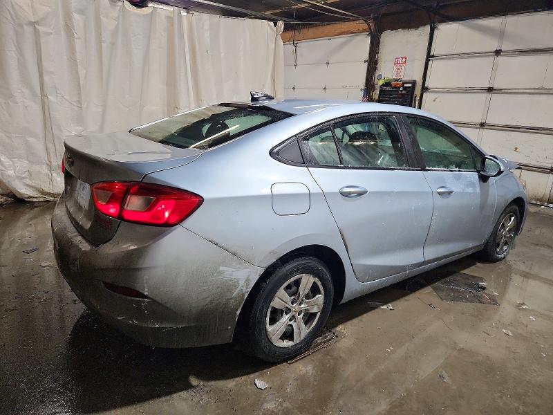 Photo 3 from auction – 2018 CHEVROLET CRUZE with VIN 1G1BC5SM0J7183771