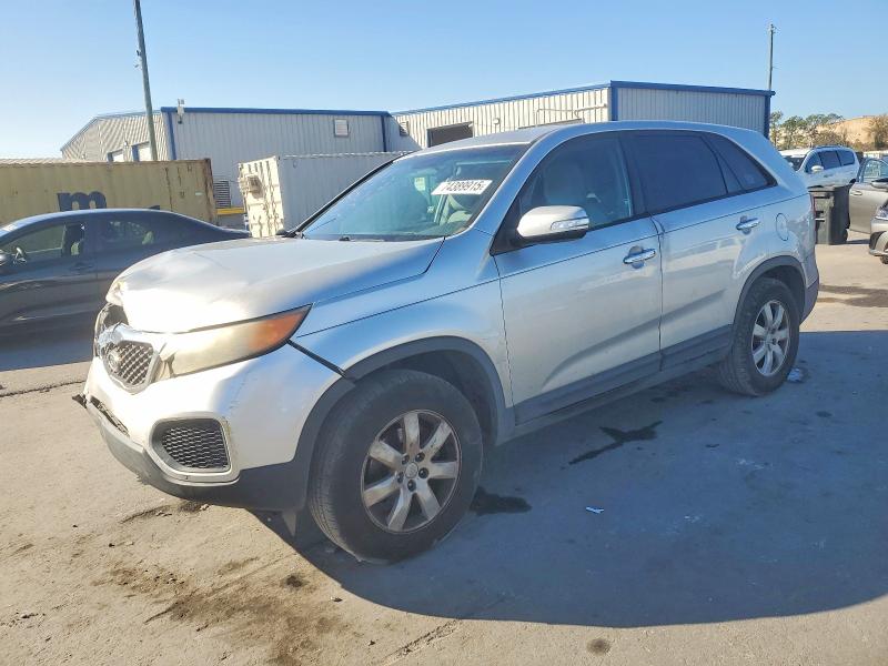 KIA SORENTO 2011 with VIN 5XYKT3A17BG049900 - Photo from auction