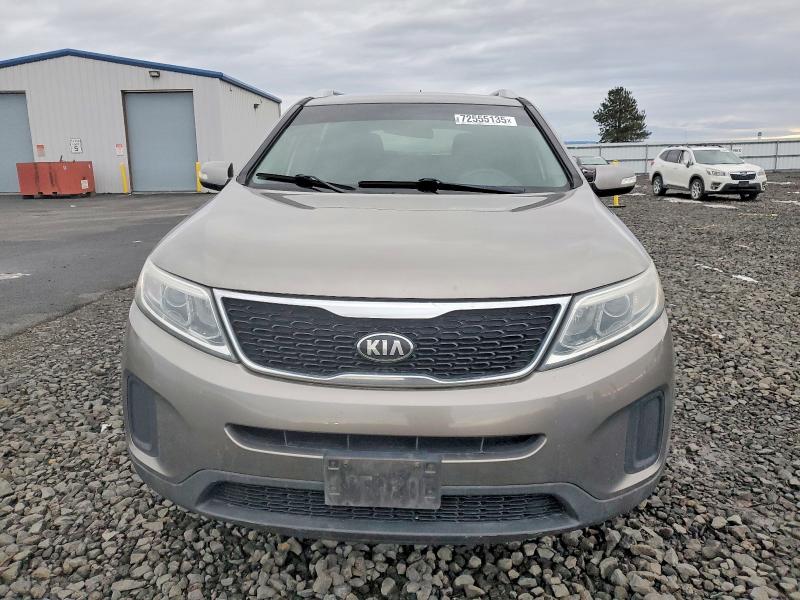 Photo 5 from auction – 2015 KIA SORENTO with VIN 5XYKTDA73FG596517