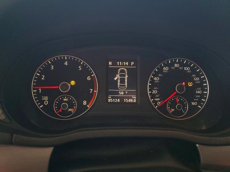 Photo 9 from auction – 2014 VOLKSWAGEN PASSAT with VIN 1VWBS7A34EC045238