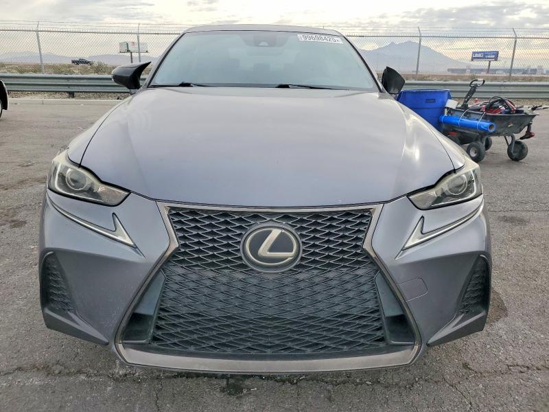 Photo 5 from auction – 2017 LEXUS IS with VIN JTHBA1D28H5044798