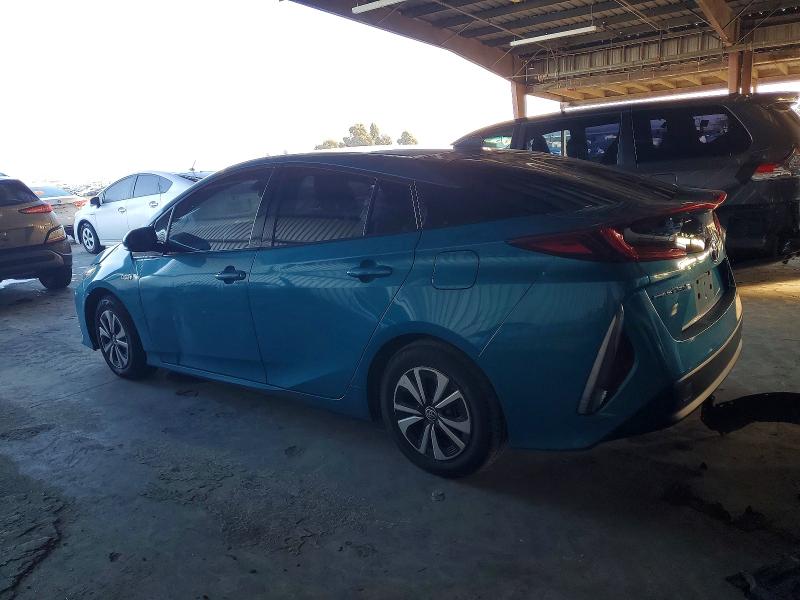 Photo 2 from auction – 2017 TOYOTA PRIUS PRIM with VIN JTDKARFP6H3064892