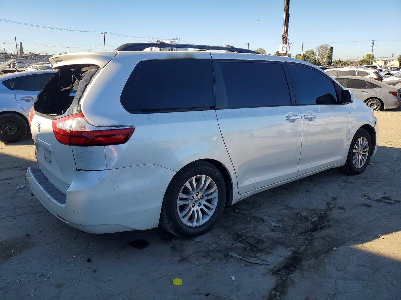 Photo 3 from auction – 2015 TOYOTA SIENNA with VIN 5TDYK3DC7FS552183
