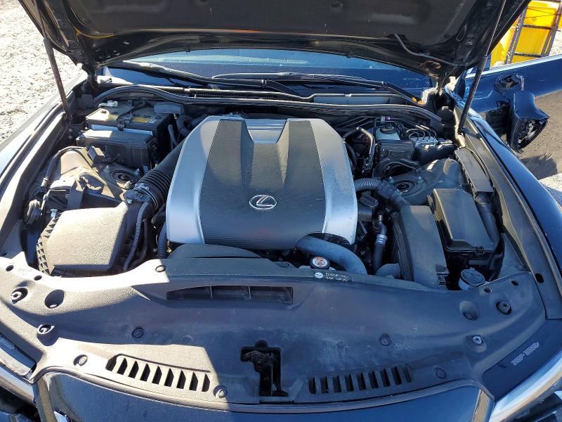 Photo 11 from auction – 2021 LEXUS IS 300 with VIN JTHC81F21M5044519