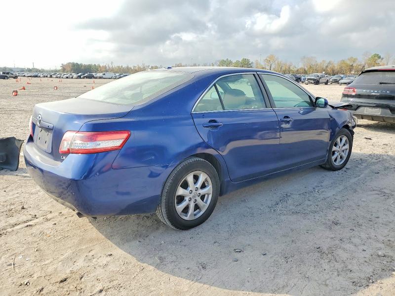 Foto 3 de la subasta – 2011 TOYOTA CAMRY con VIN 4T1BF3EK8BU645280