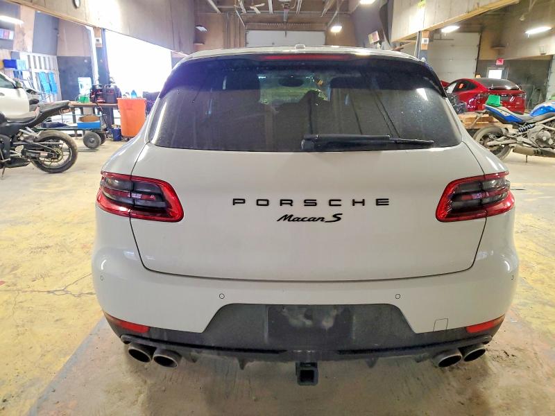 Photo 6 from auction – 2017 PORSCHE MACAN S with VIN WP1AB2A5XHLB18960