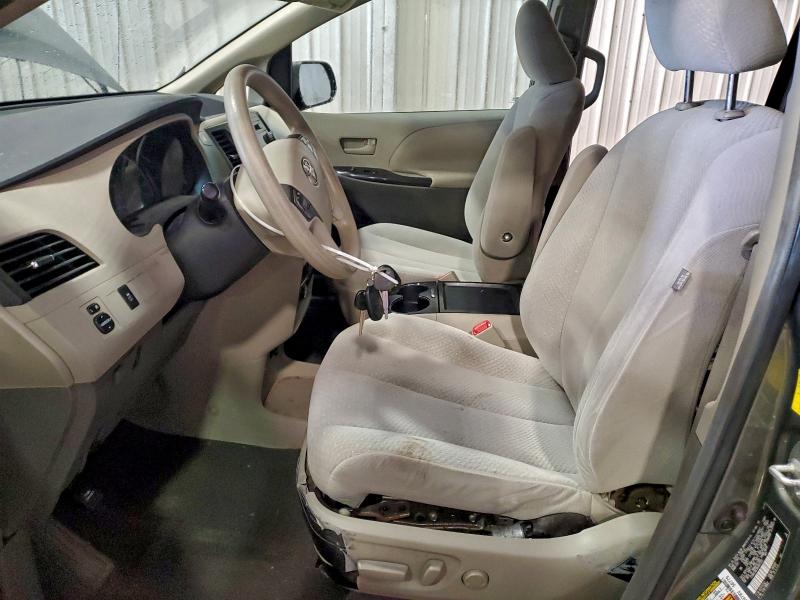 Photo 7 from auction – 2011 TOYOTA SIENNA LE with VIN 5TDKK3DC6BS007222