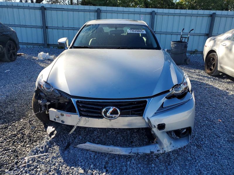 Photo 5 from auction – 2016 LEXUS IS 200T with VIN JTHBA1D21G5019398