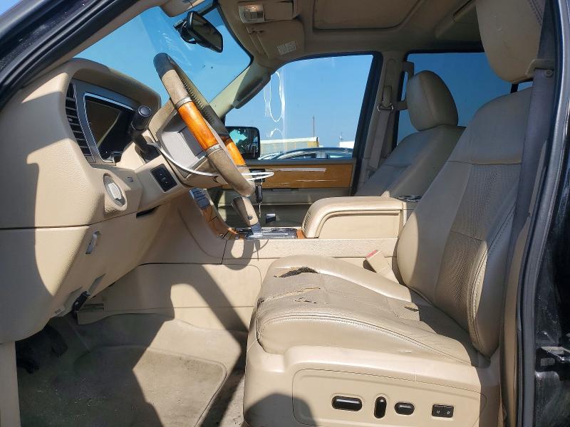 Photo 7 from auction – 2010 LINCOLN NAVIGATOR with VIN 5LMJJ2H51AEJ09495