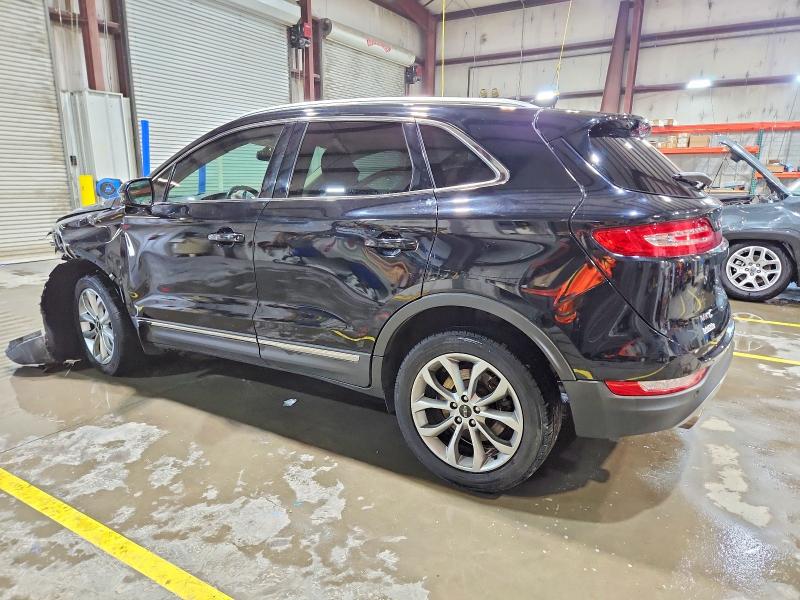 Photo 2 from auction – 2017 LINCOLN MKC with VIN 5LMCJ2C99HUL14310