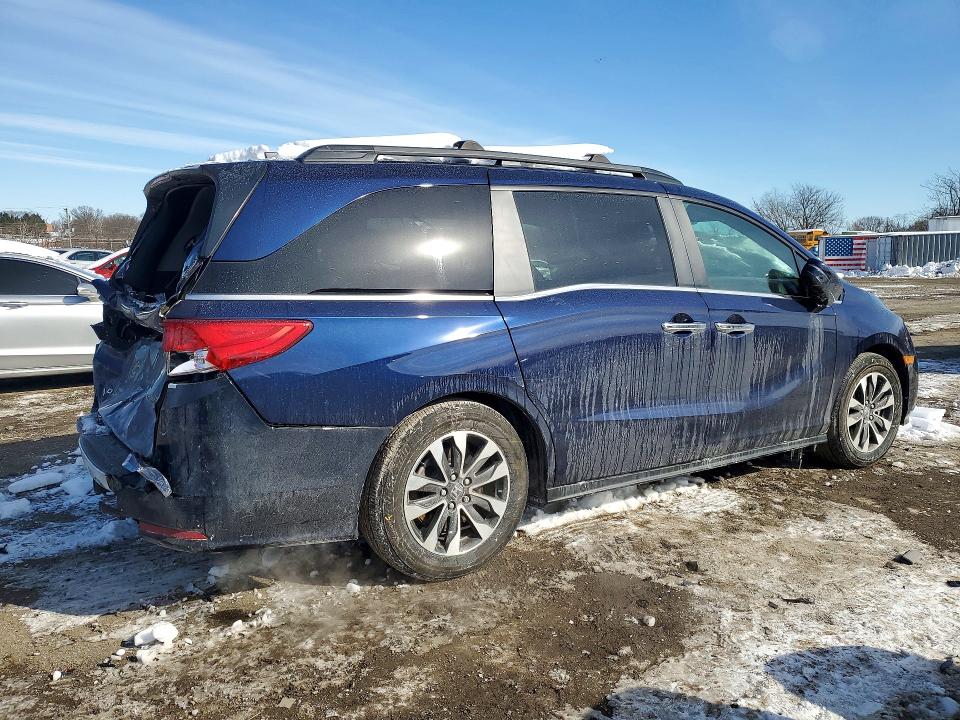 Photo 3 from auction – 2024 HONDA ODYSSEY EX with VIN 5FNRL6H69RB006646