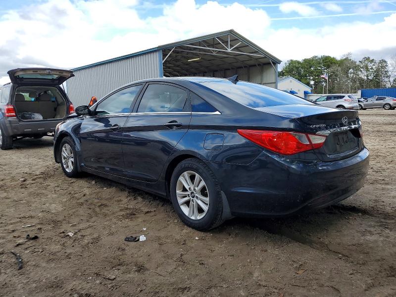 Photo 2 from auction – 2013 HYUNDAI SONATA GLS with VIN 5NPEB4AC5DH644425