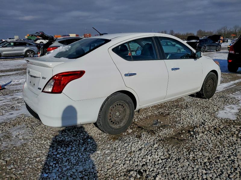 Photo 3 from auction – 2015 NISSAN VERSA S with VIN 3N1CN7AP5FL838056